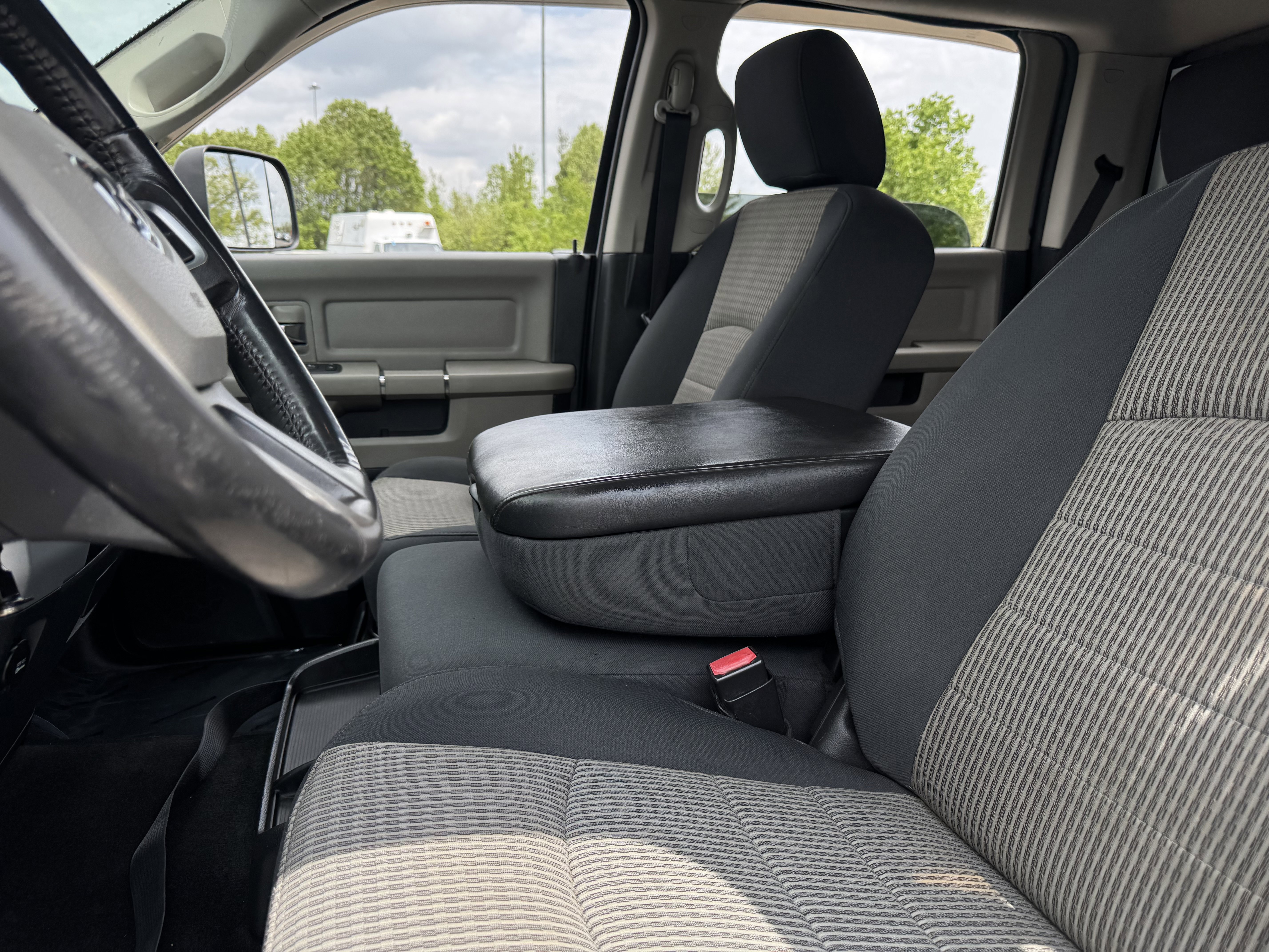 Used 2011 RAM 2500 Big Horn image 8