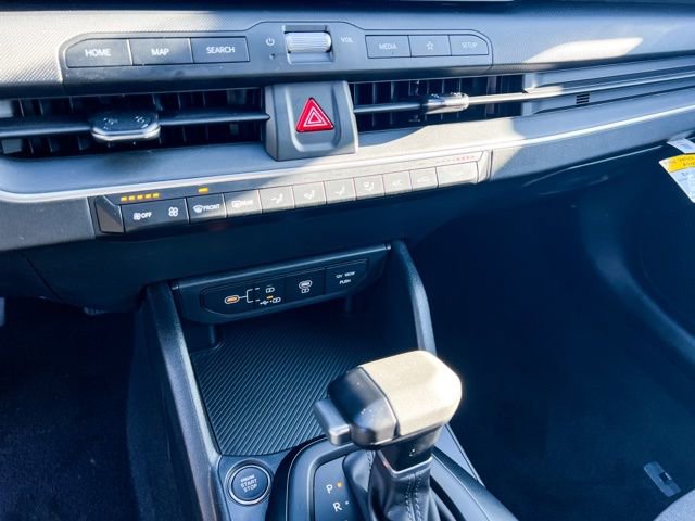 New 2025 Kia K4 LXS image 22