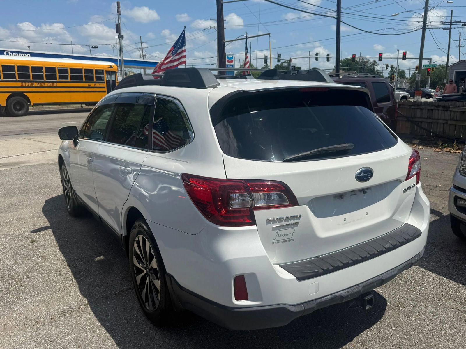 Used 2016 Subaru Outback 2.5i Limited AWD/4WD image 7