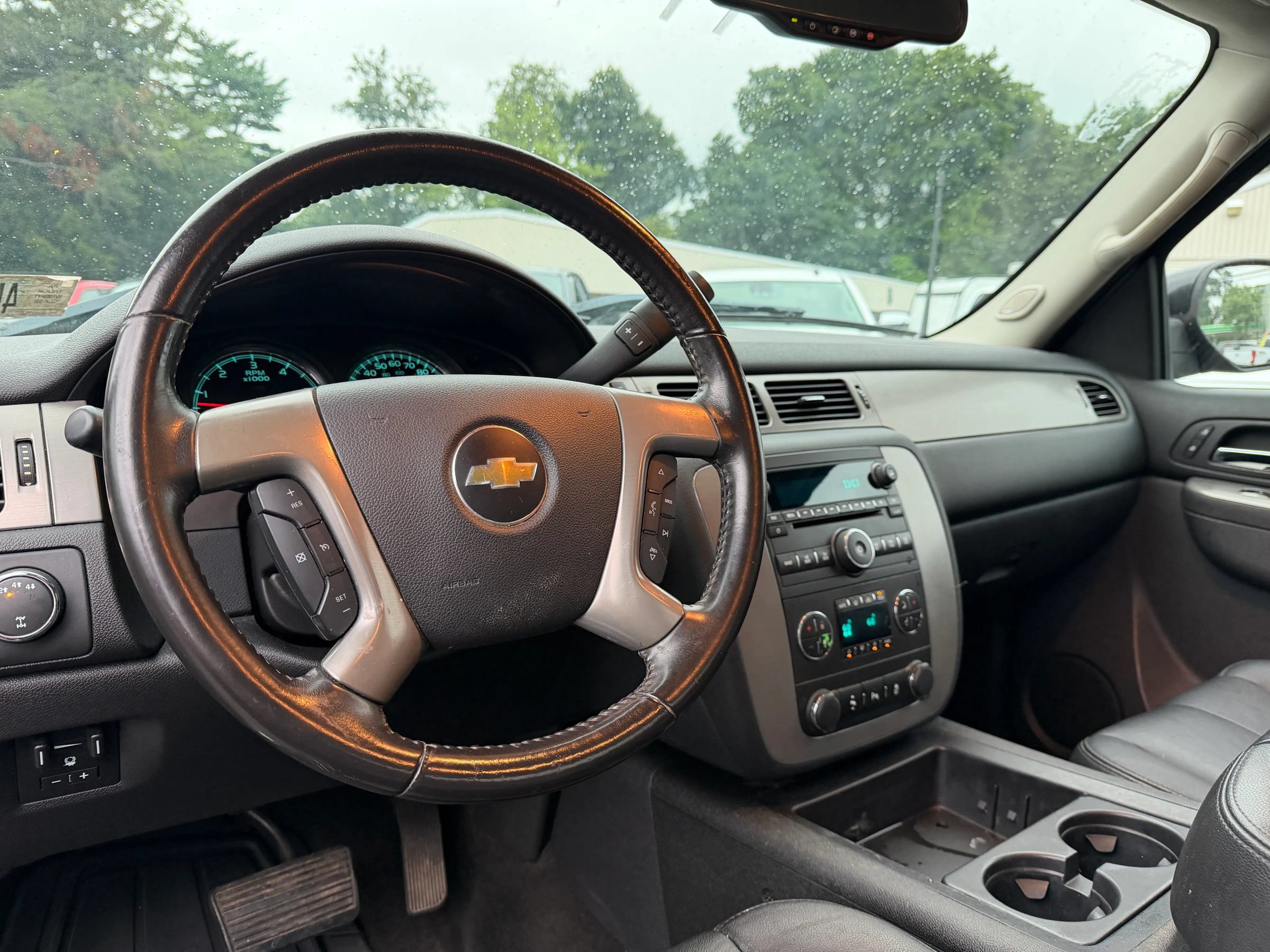 Used 2013 Chevrolet Silverado 2500 LTZ w/ LTZ Plus Package AWD/4WD image 12