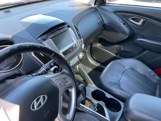 Used 2011 Hyundai Tucson Limited w/ Premium Pkg 3 FWD image 21