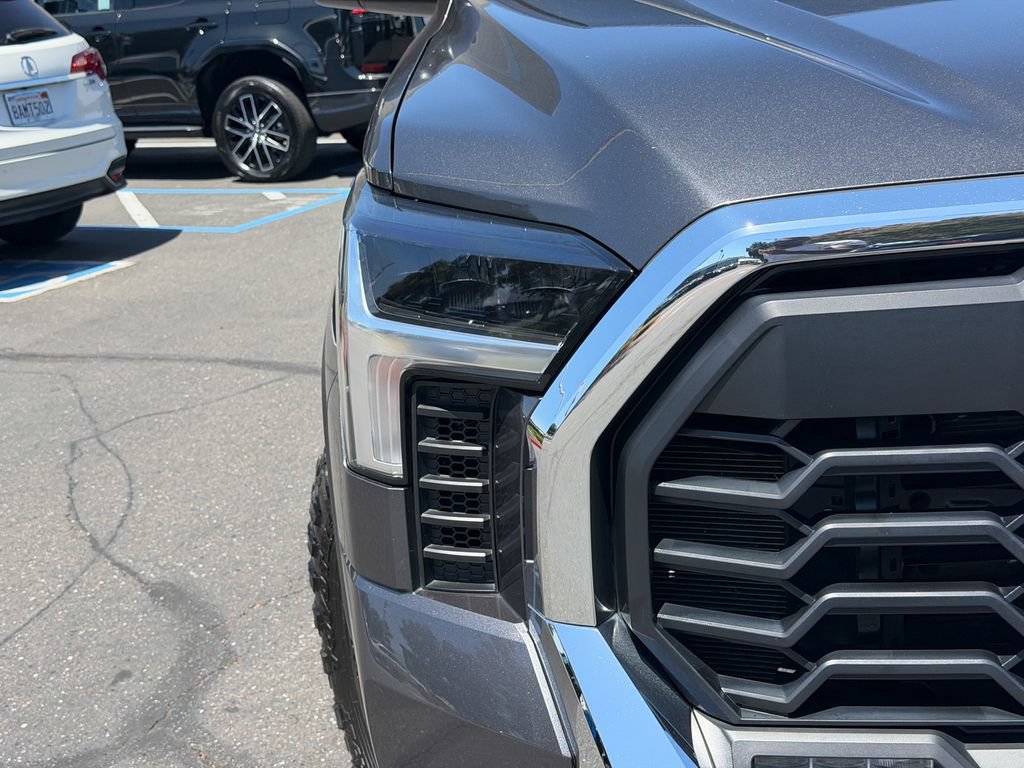 Used 2025 Toyota Tundra SR5 w/ TRD Off-Road Package AWD/4WD image 5