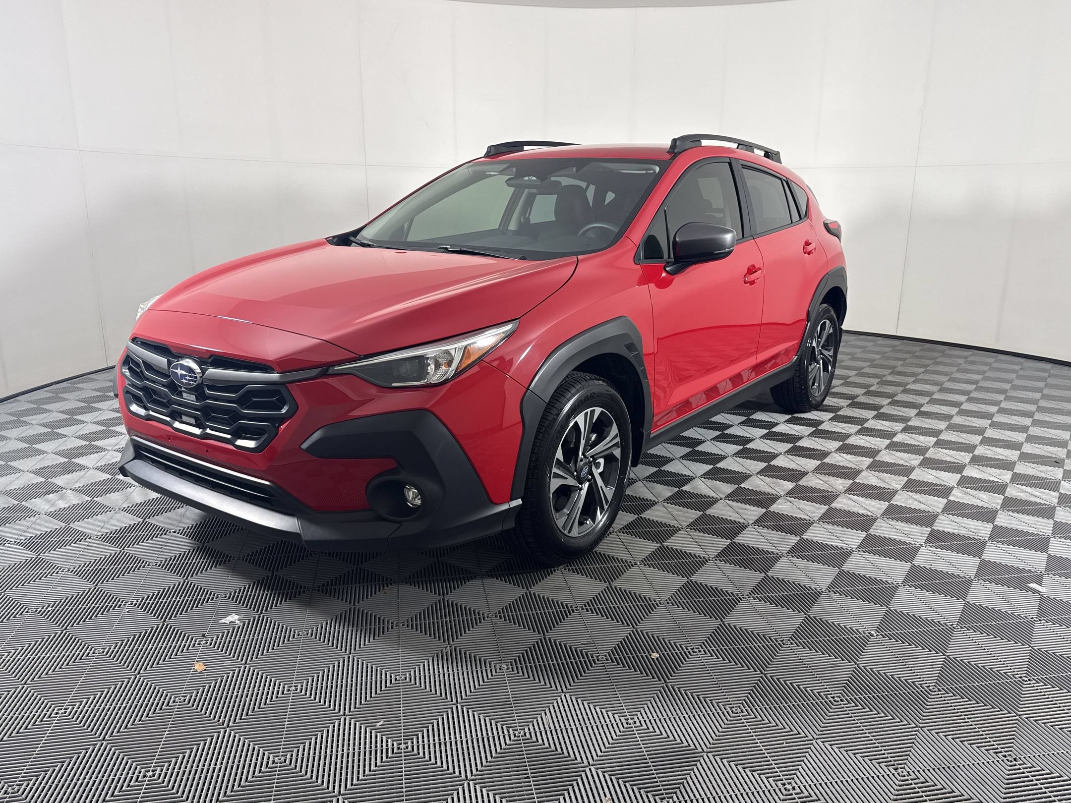 Used 2024 Subaru Crosstrek 2.0i Premium AWD/4WD image 1