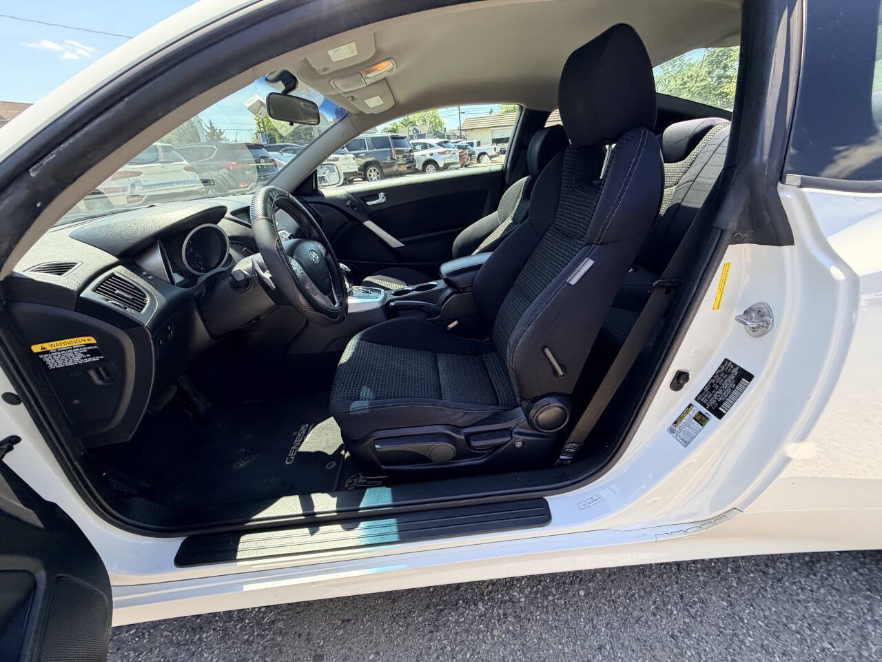 Used 2010 Hyundai Genesis 2.0T RWD image 29