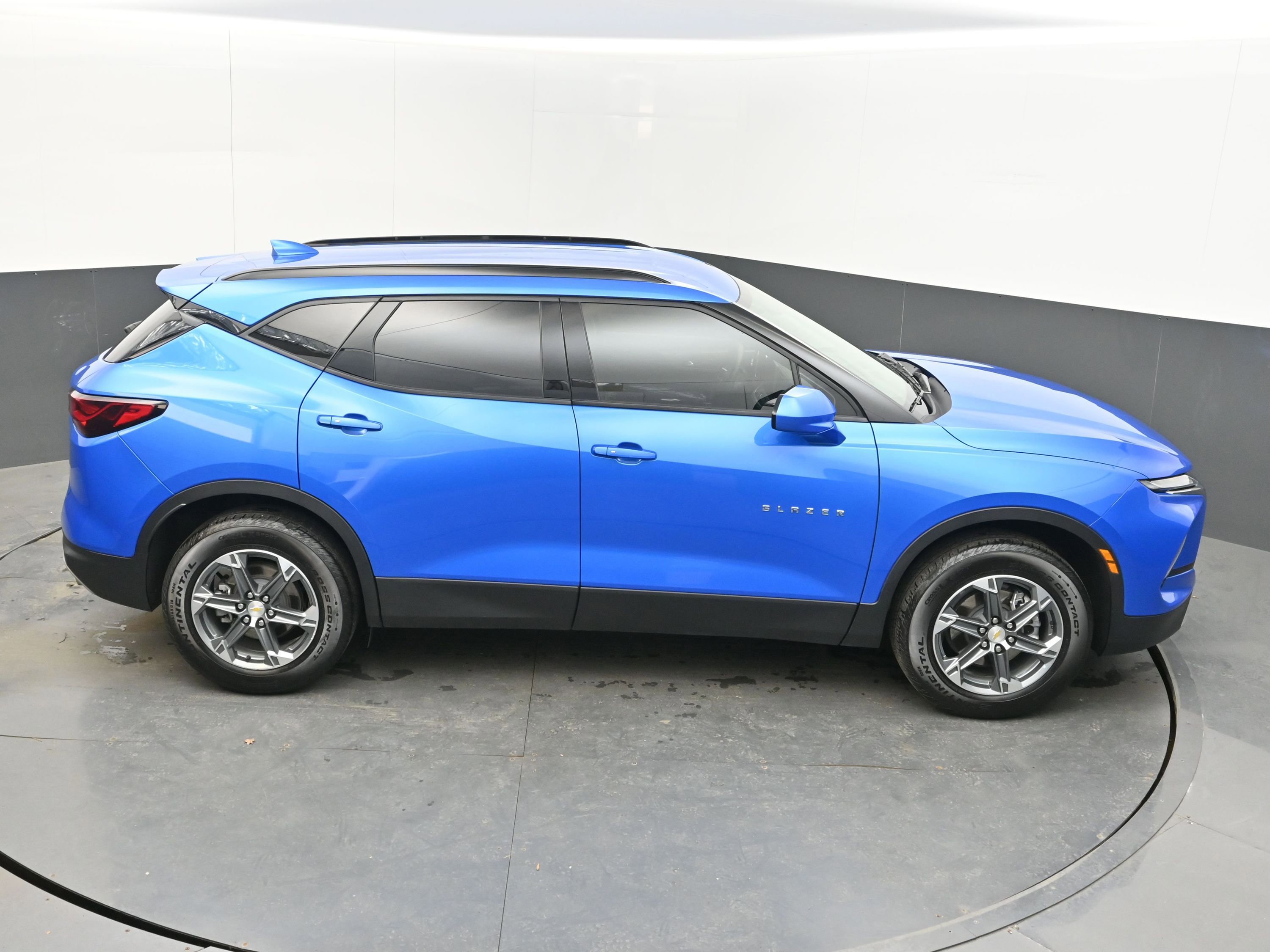 Certified 2024 Chevrolet Blazer LT w/ Convenience Package image 38