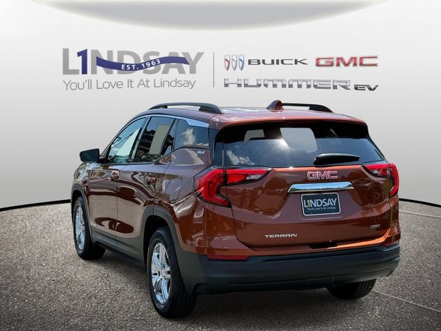 Used 2019 GMC Terrain SLE w/ Driver Convenience Package FWD image 4
