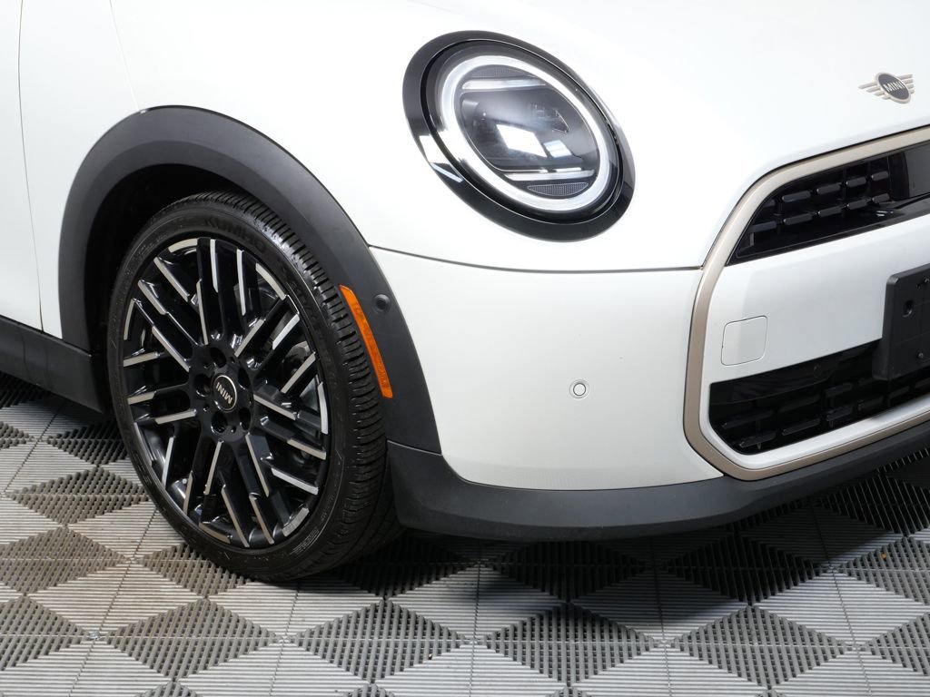 Used 2025 MINI Cooper S image 27