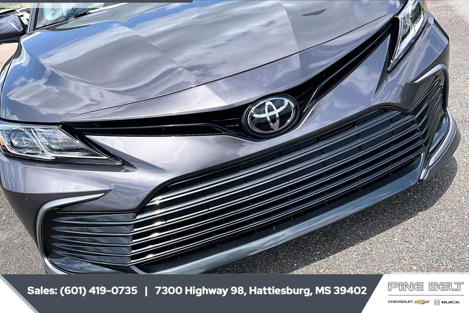 Used 2023 Toyota Camry LE FWD image 21