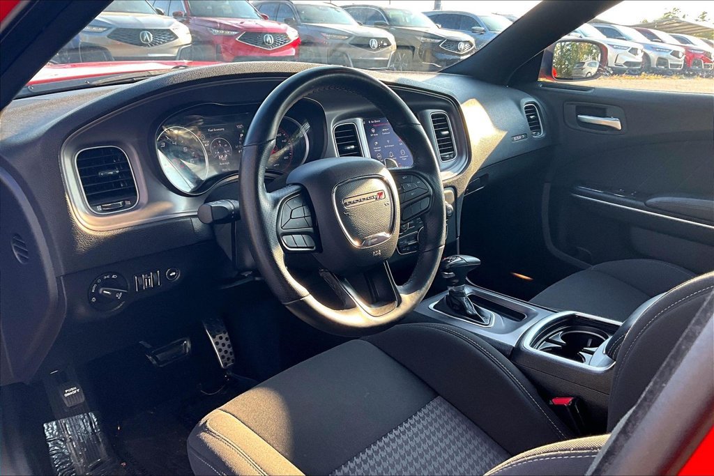 Used 2023 Dodge Charger Scat Pack w/ Harman/Kardon Audio Group RWD image 15