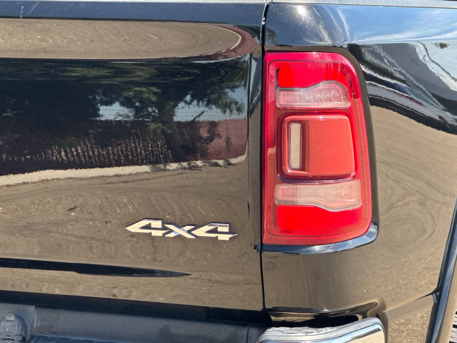 Used 2021 RAM 1500 Limited AWD/4WD image 39