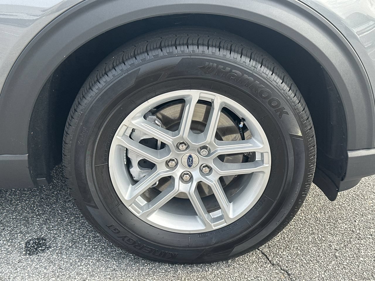 New 2026 Ford Explorer Active w/ Active Comfort Package RWD image 12