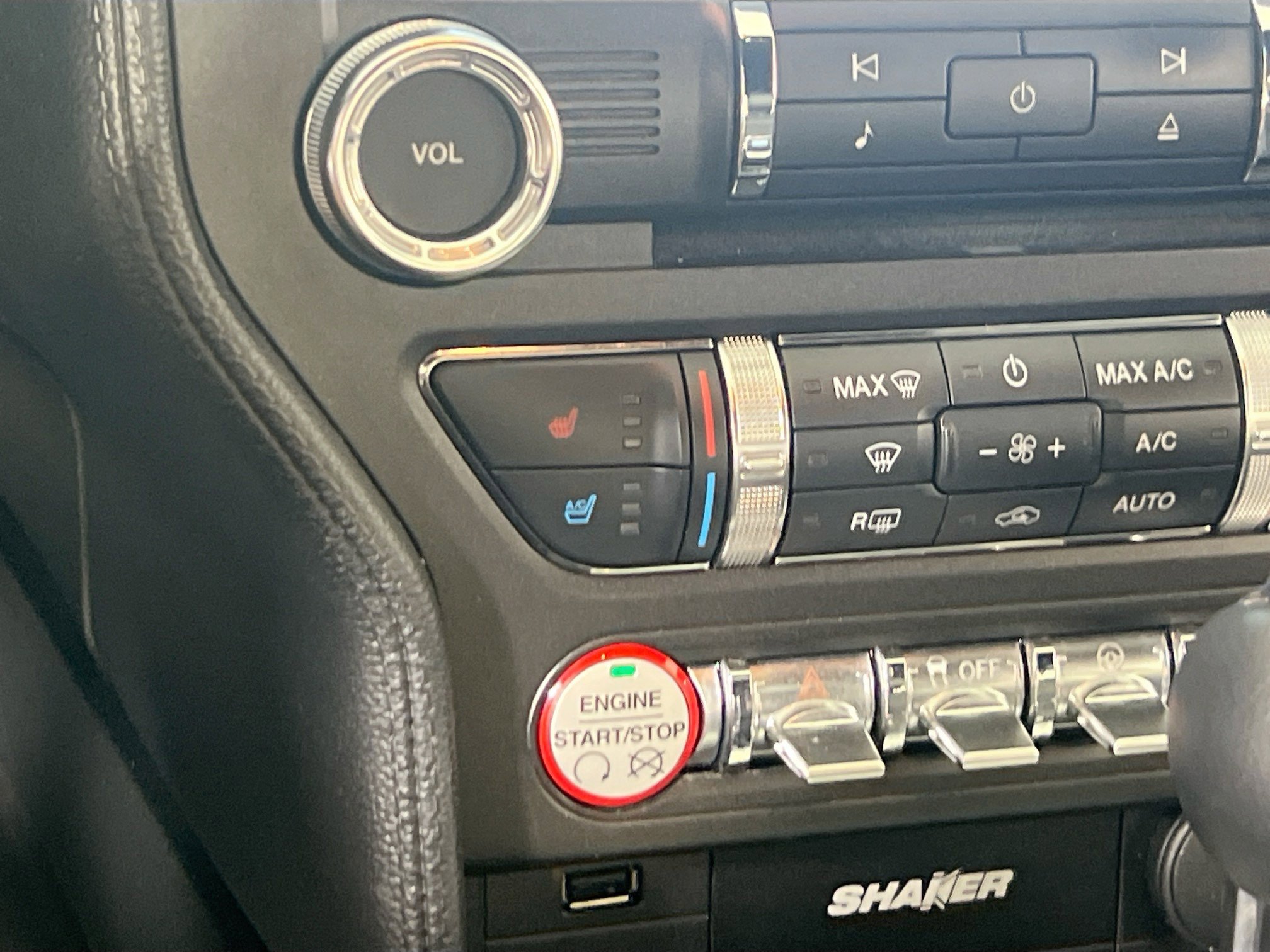 Used 2017 Ford Mustang Premium image 20