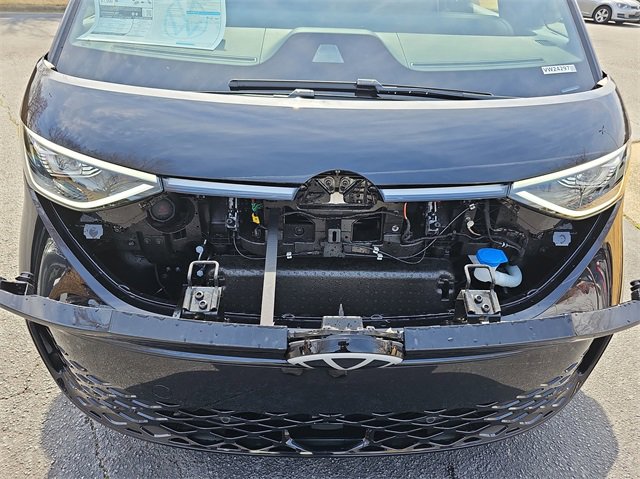 New 2025 Volkswagen ID. Buzz Pro S image 31