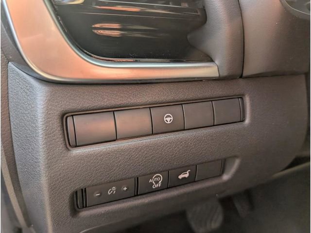 Certified 2023 Nissan Rogue SL w/ SL Premium Package image 16