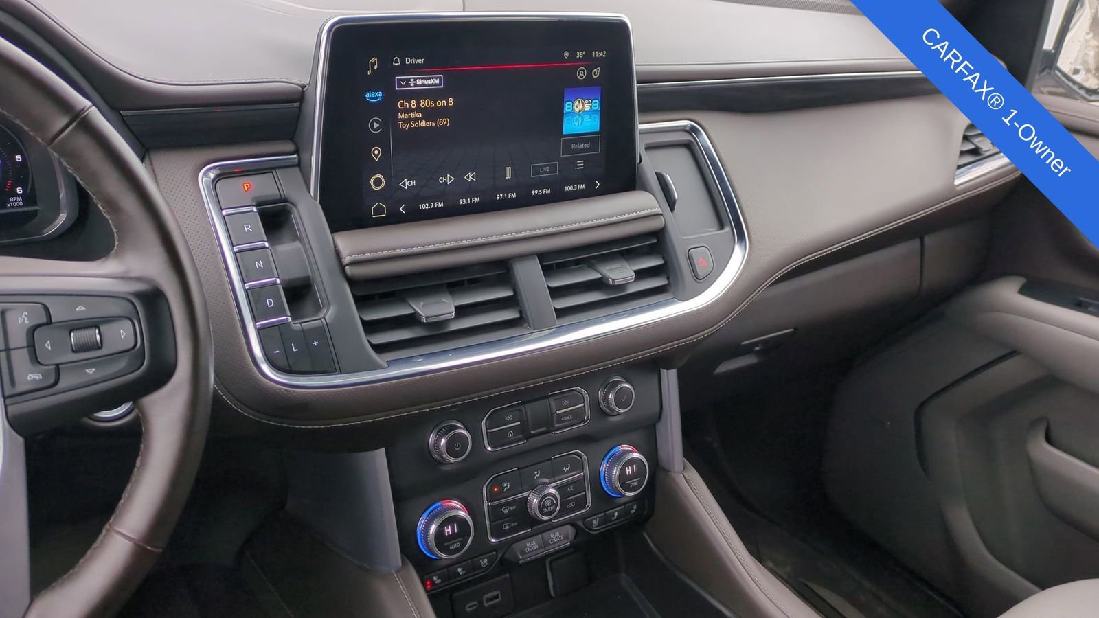 Used 2023 GMC Yukon XL SLT w/ SLT Premium Package image 33