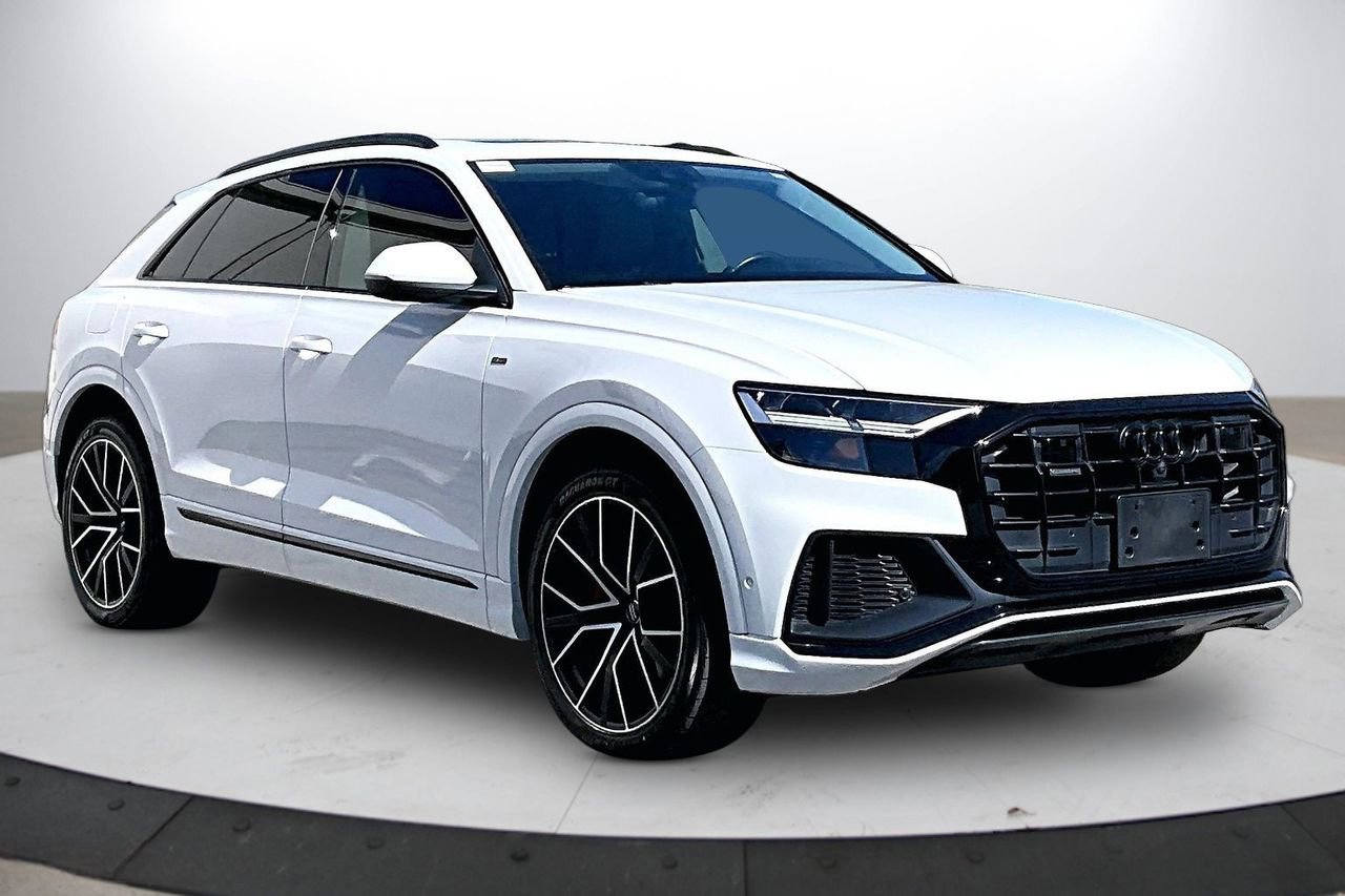 Used 2020 Audi Q8 Premium Plus w/ Premium Plus Package image 2