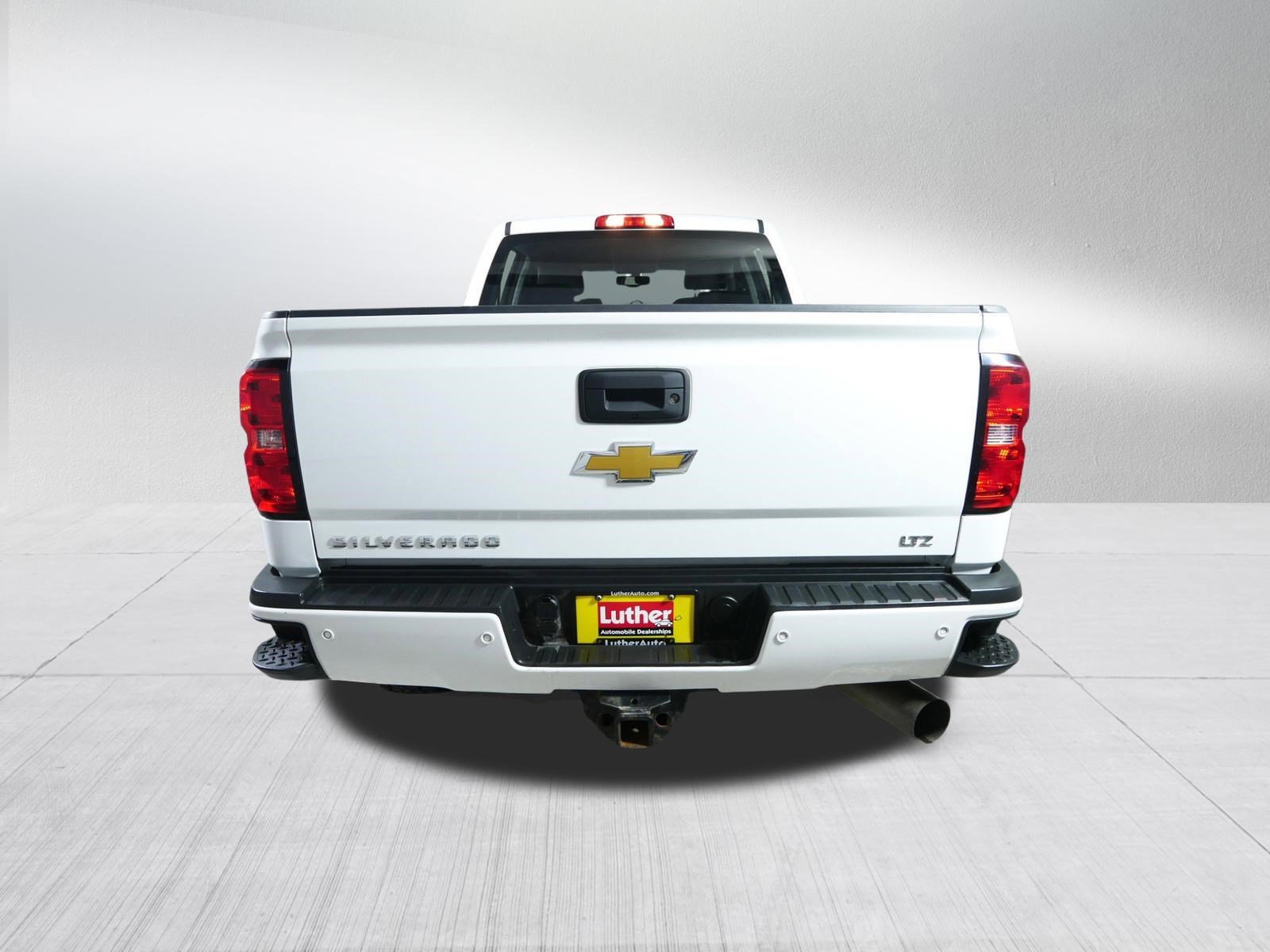 Used 2019 Chevrolet Silverado 2500 LTZ w/ Duramax Plus Package AWD/4WD image 6