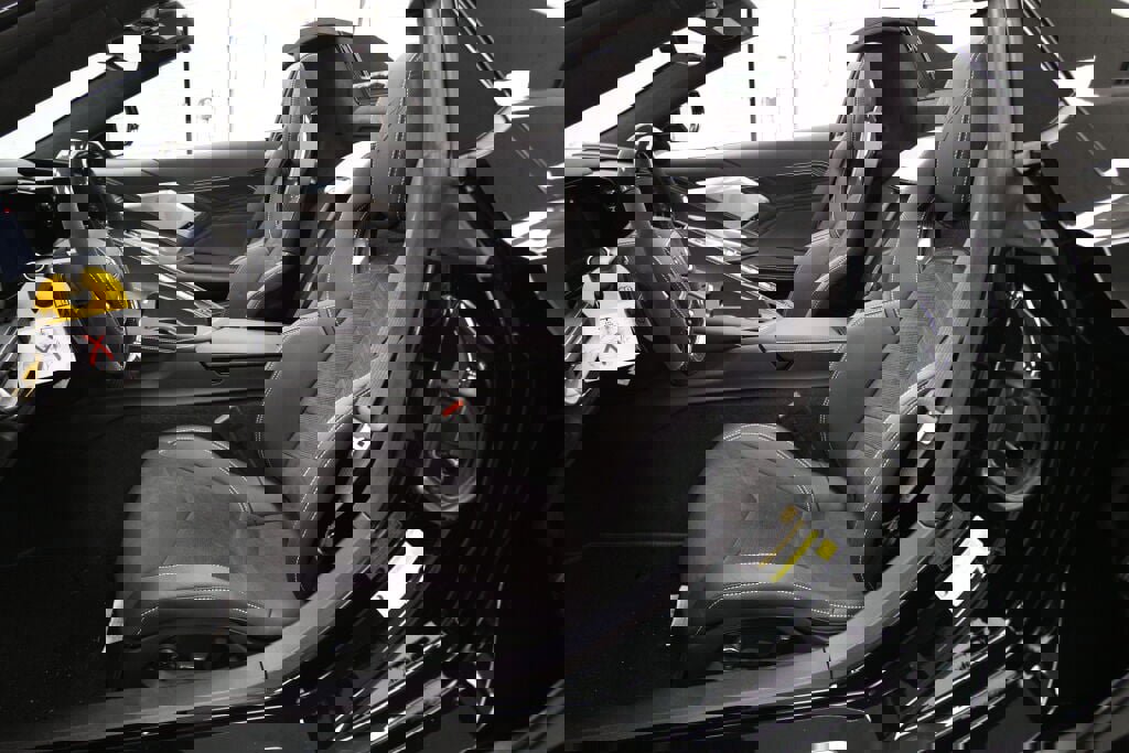 Used 2024 Chevrolet Corvette Z06 image 13