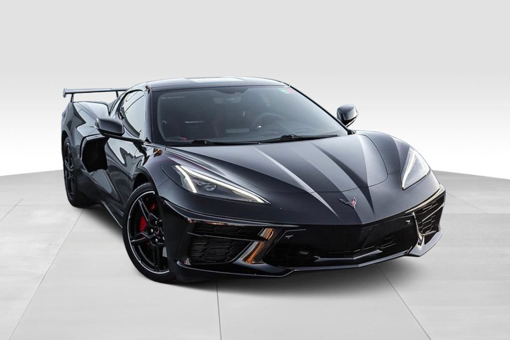 Used 2020 Chevrolet Corvette Stingray Preferred Cpe w/ 2LT Preferred Equipment Group RWD image 2