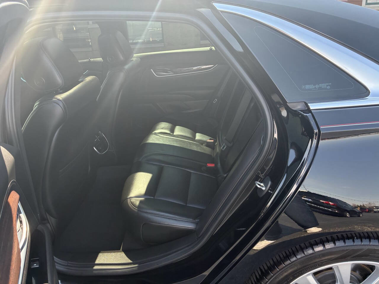 Used 2016 Cadillac XTS Luxury w/ Driver Awareness Package image 20