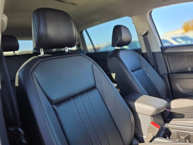 Used 2024 Volkswagen Tiguan Wolfsburg Edition image 11