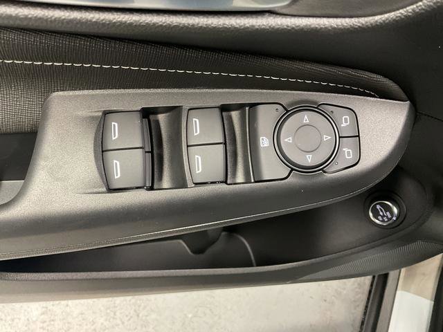 New 2026 Buick Envista Sport Touring w/ Studio Series image 7