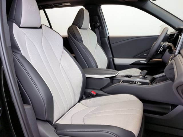 New 2026 Lexus TX 500h AWD w/ Technology Package image 30