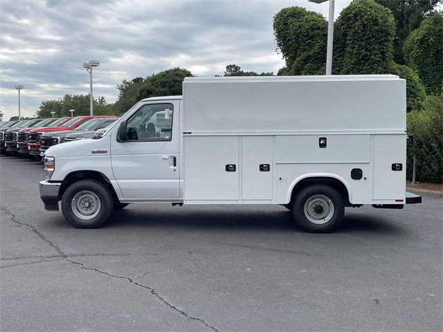 New 2026 Ford E-350 and Econoline 350 Super Duty w/ Power Equipment Group image 26