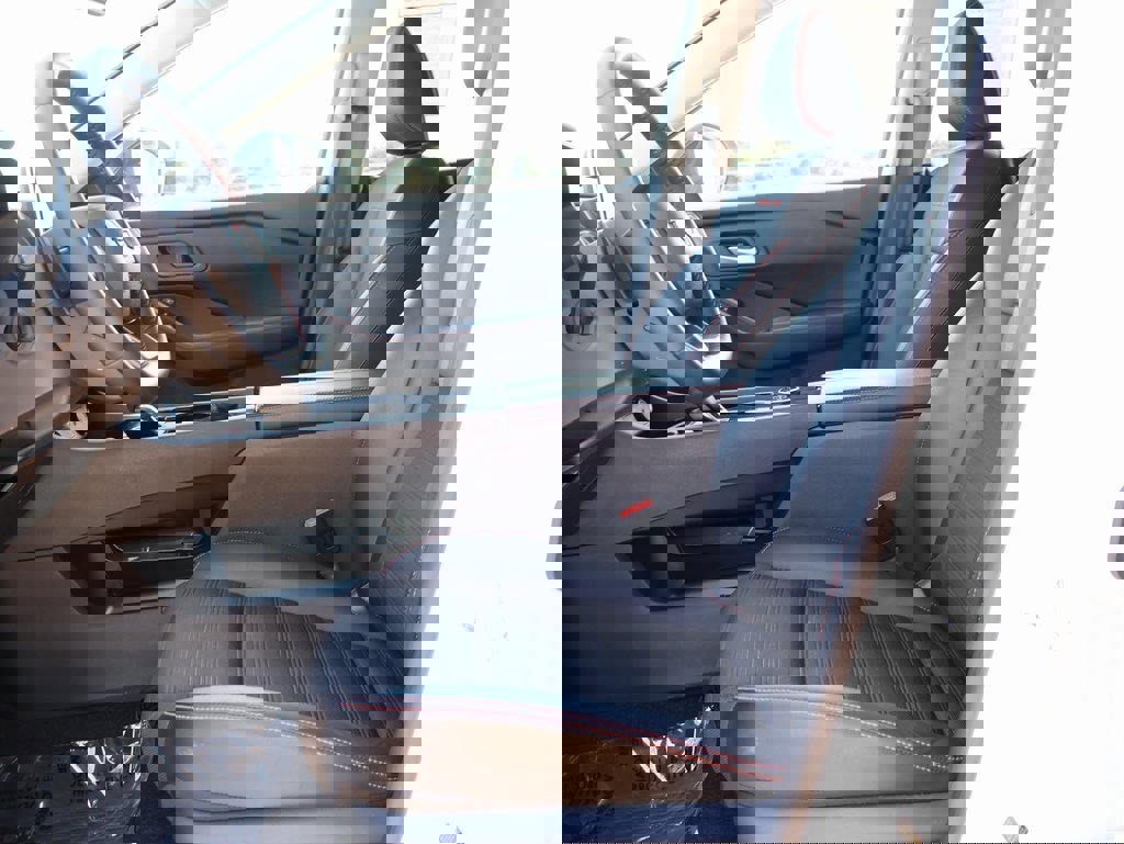 Used 2025 Nissan Rogue SV w/ Rock Creek Premium Package image 24