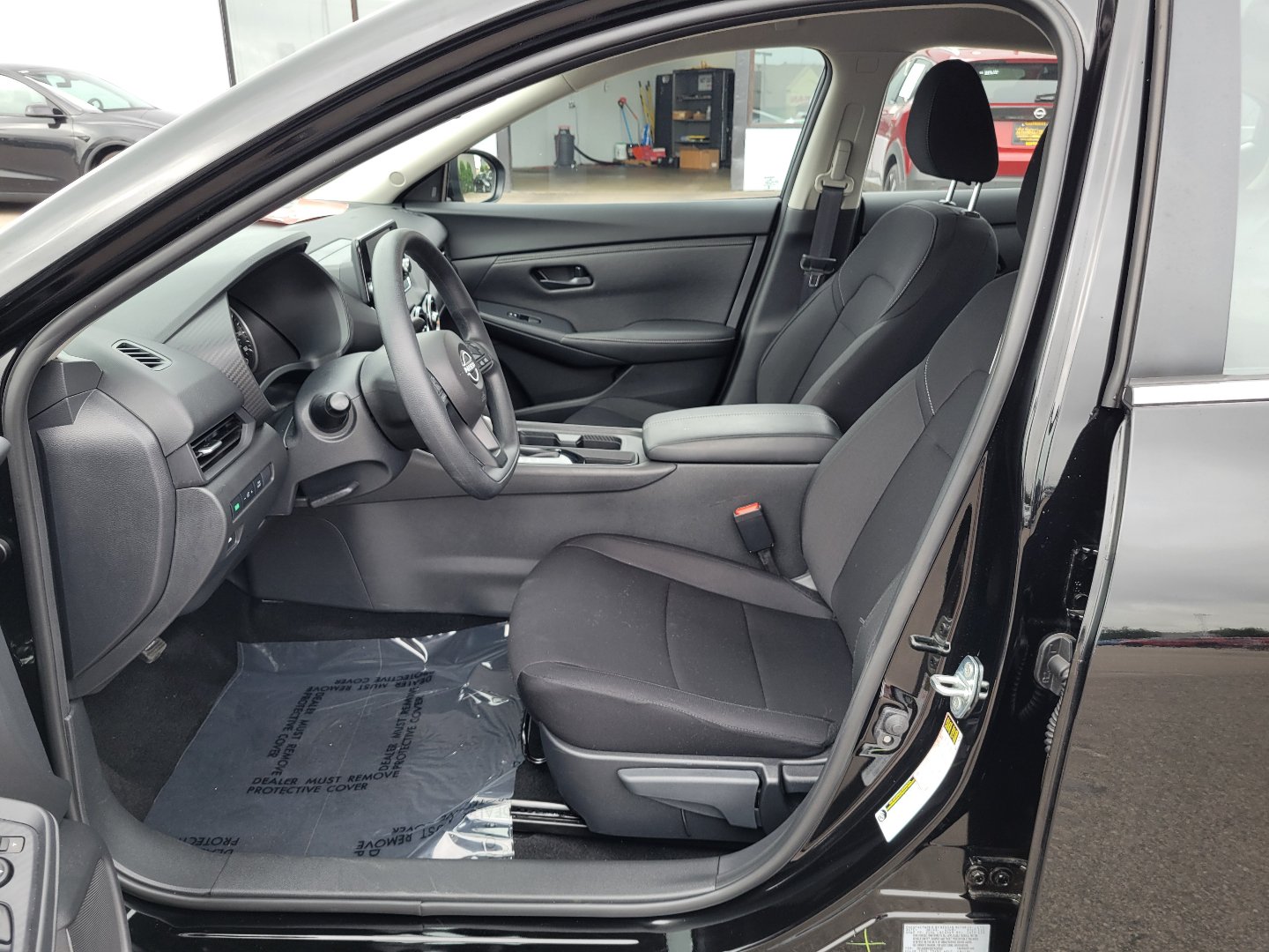 Certified 2025 Nissan Sentra S FWD image 15