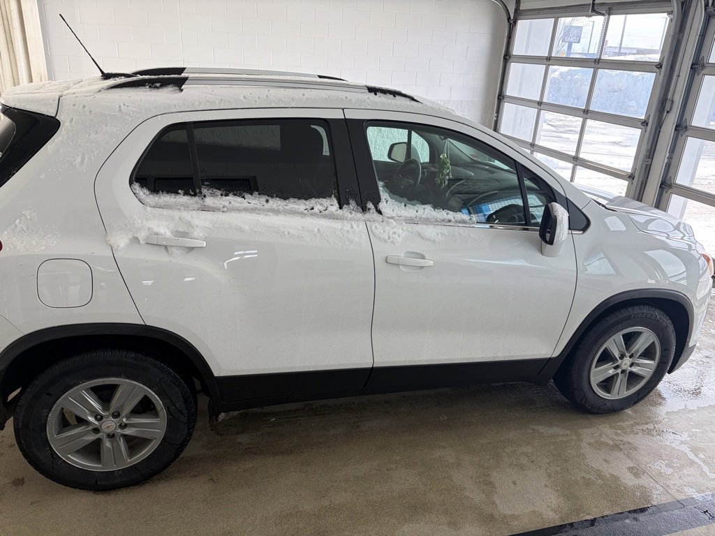 Used 2016 Chevrolet Trax LT image 11