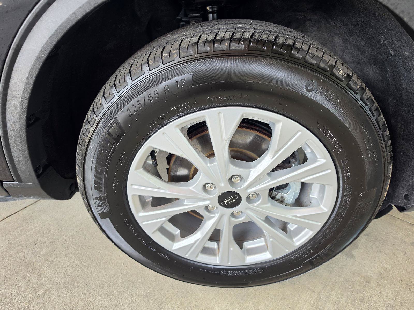 Used 2024 Ford Escape Active AWD/4WD image 8