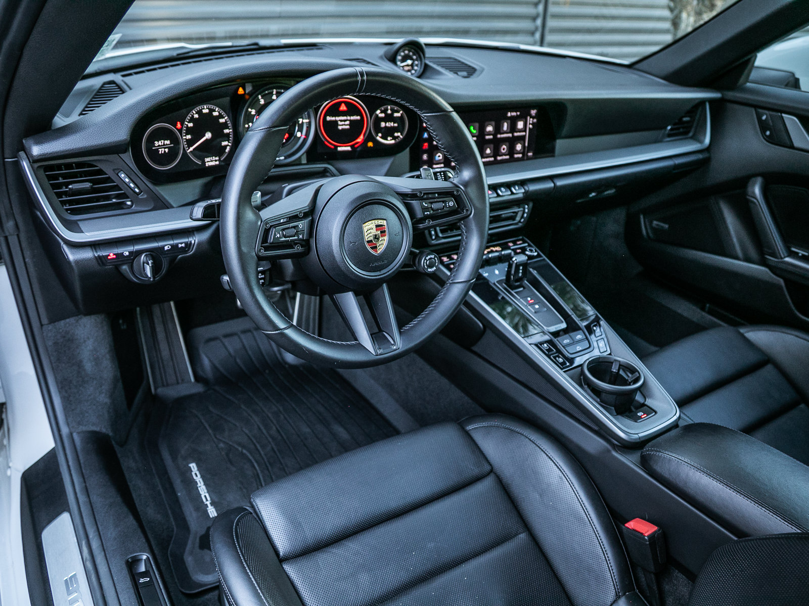 Certified 2022 Porsche 911 Carrera RWD image 4