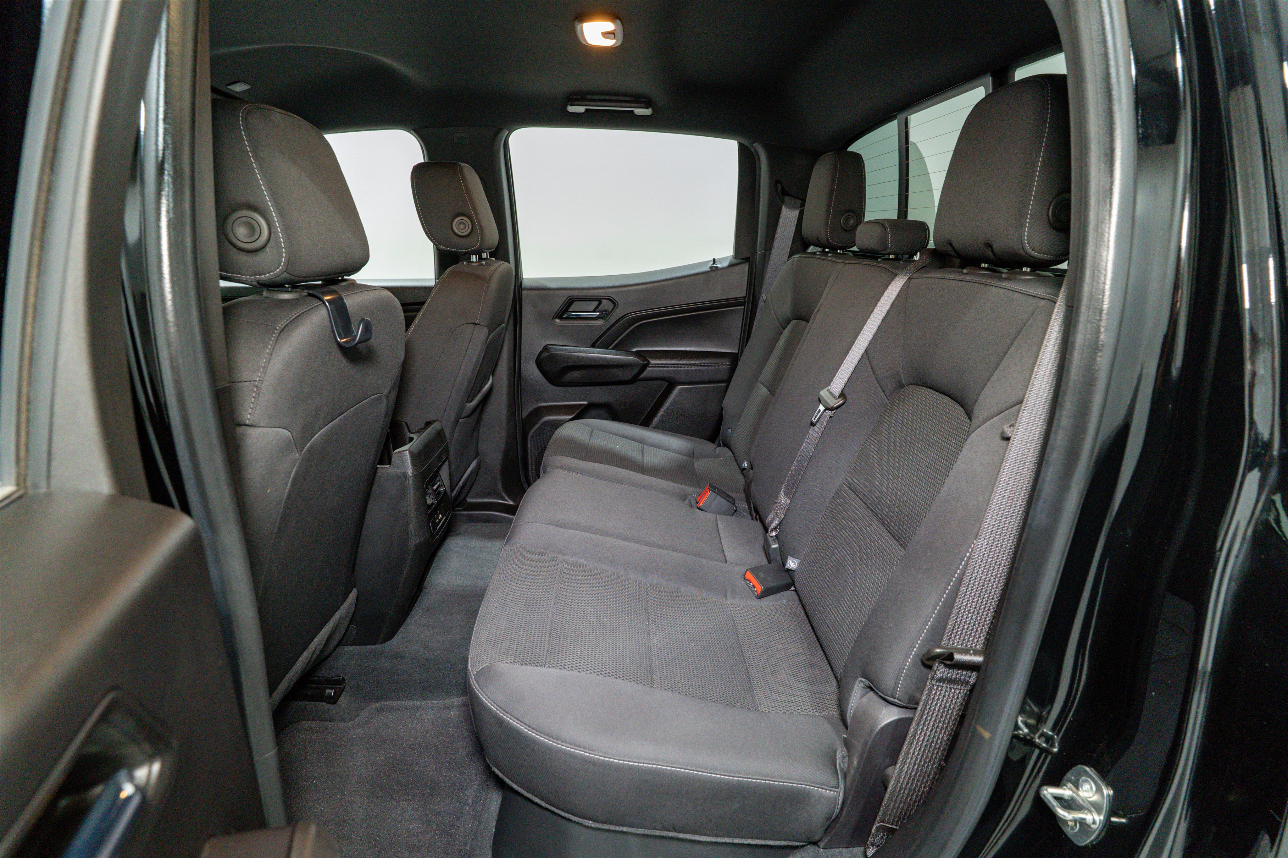 Used 2023 GMC Canyon Elevation w/ Convenience Package image 30