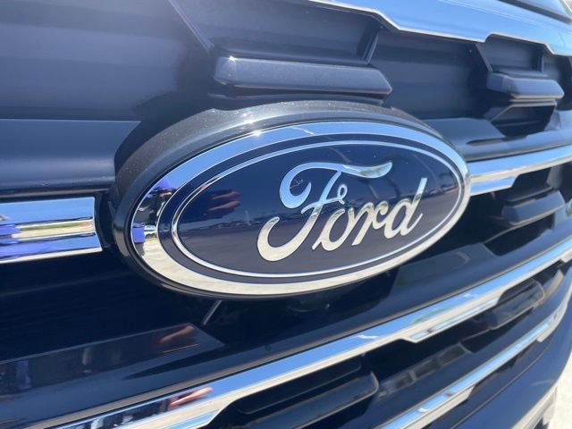 New 2026 Ford Explorer Active RWD image 29