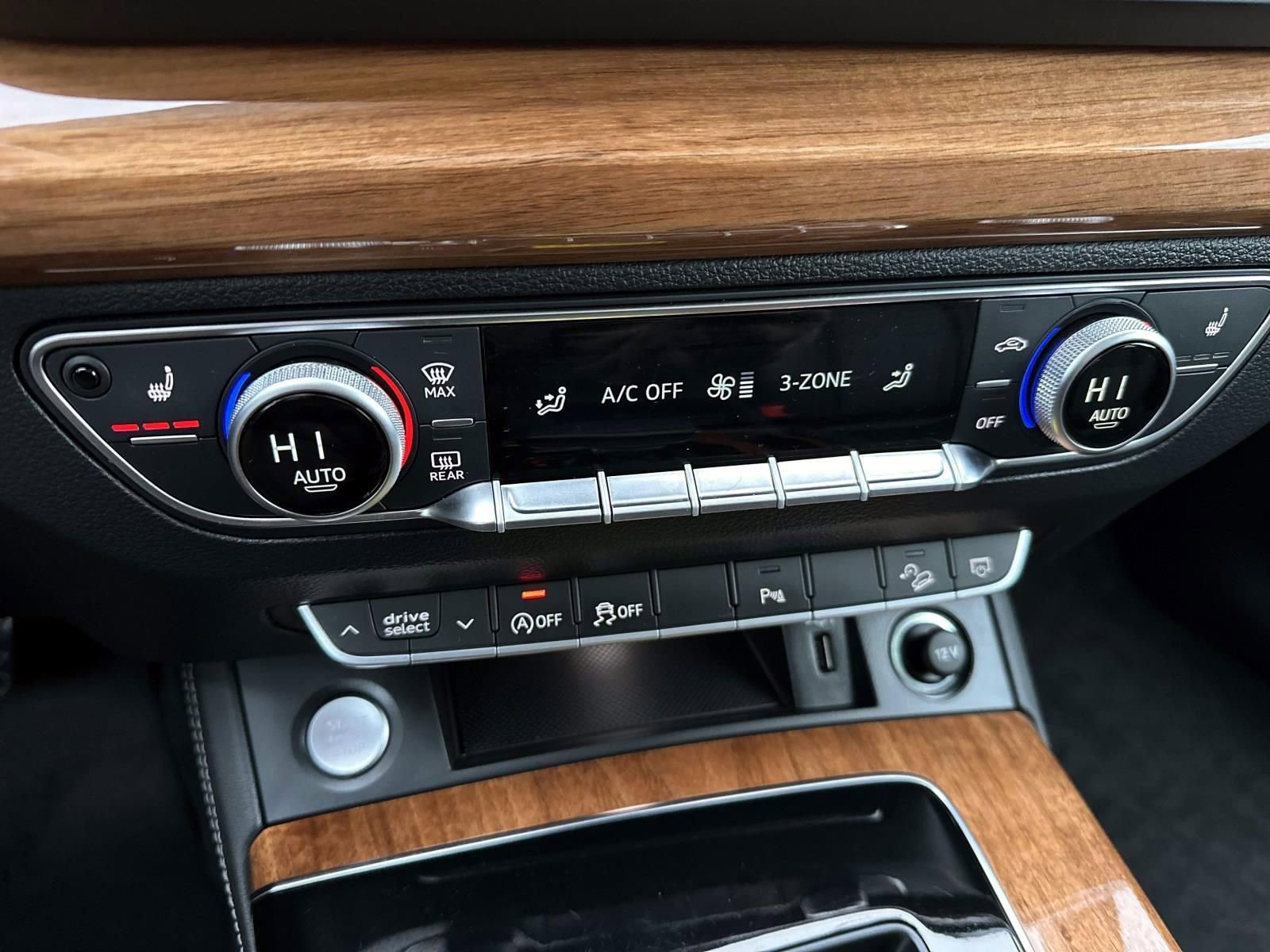 Used 2023 Audi Q5 2.0T Premium Plus image 23