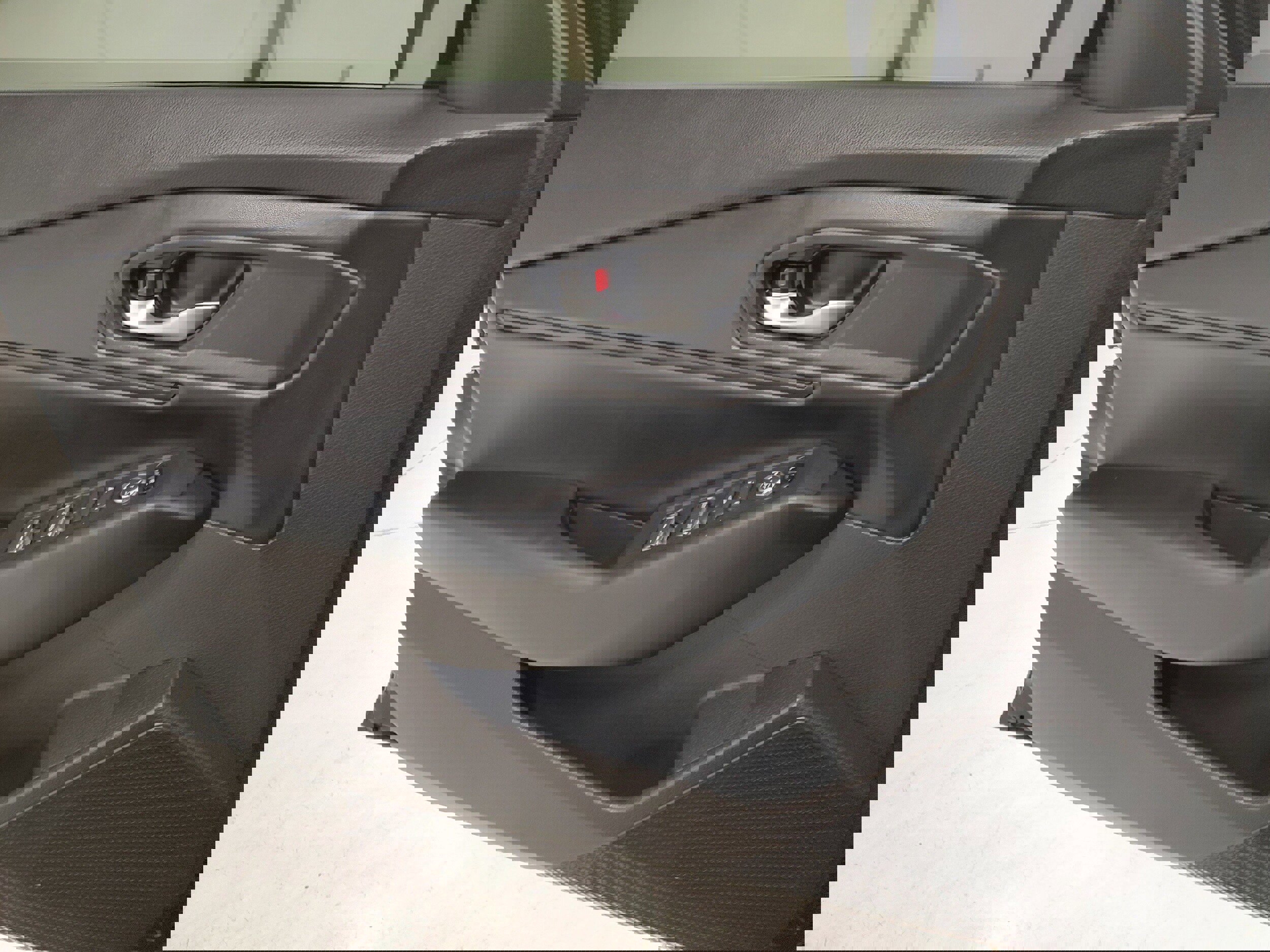 Used 2024 Honda Accord EX image 9