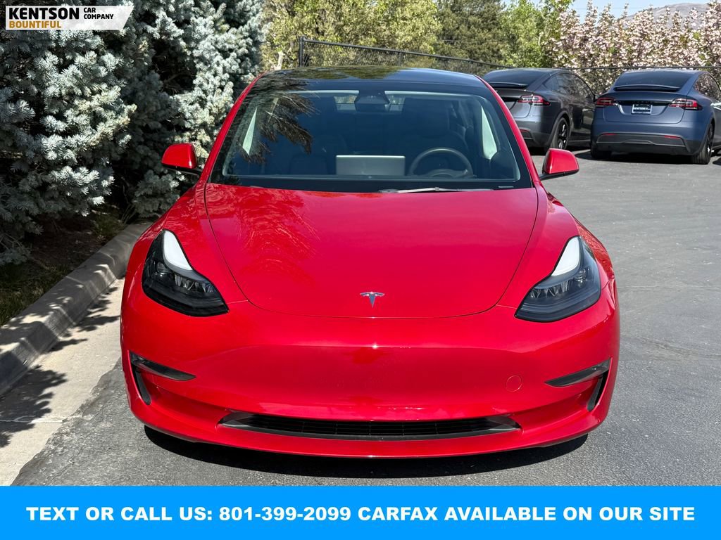 Used 2023 Tesla Model 3 Performance image 2