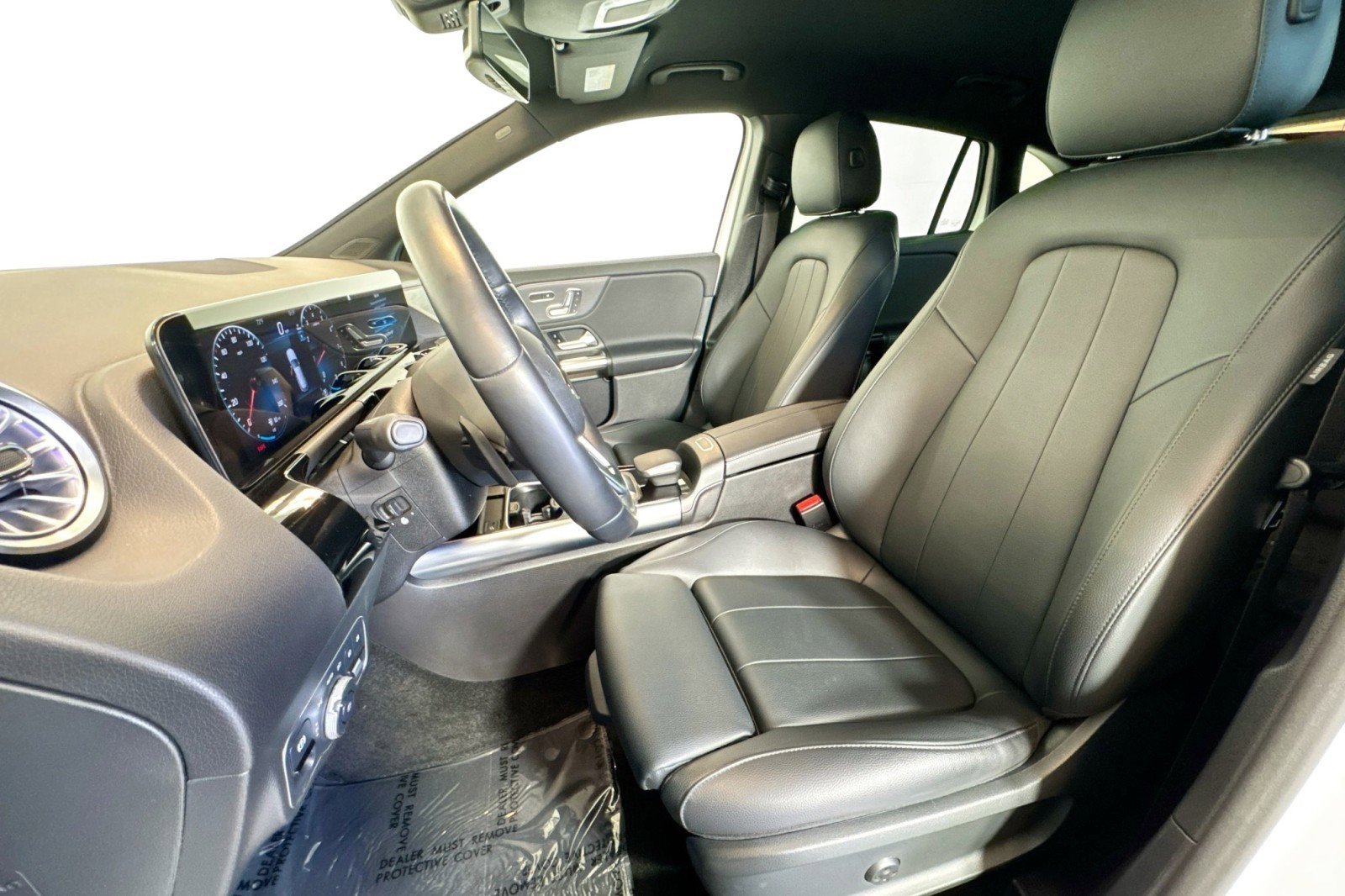 Certified 2023 Mercedes-Benz GLA 250 4MATIC w/ Premium Package image 19