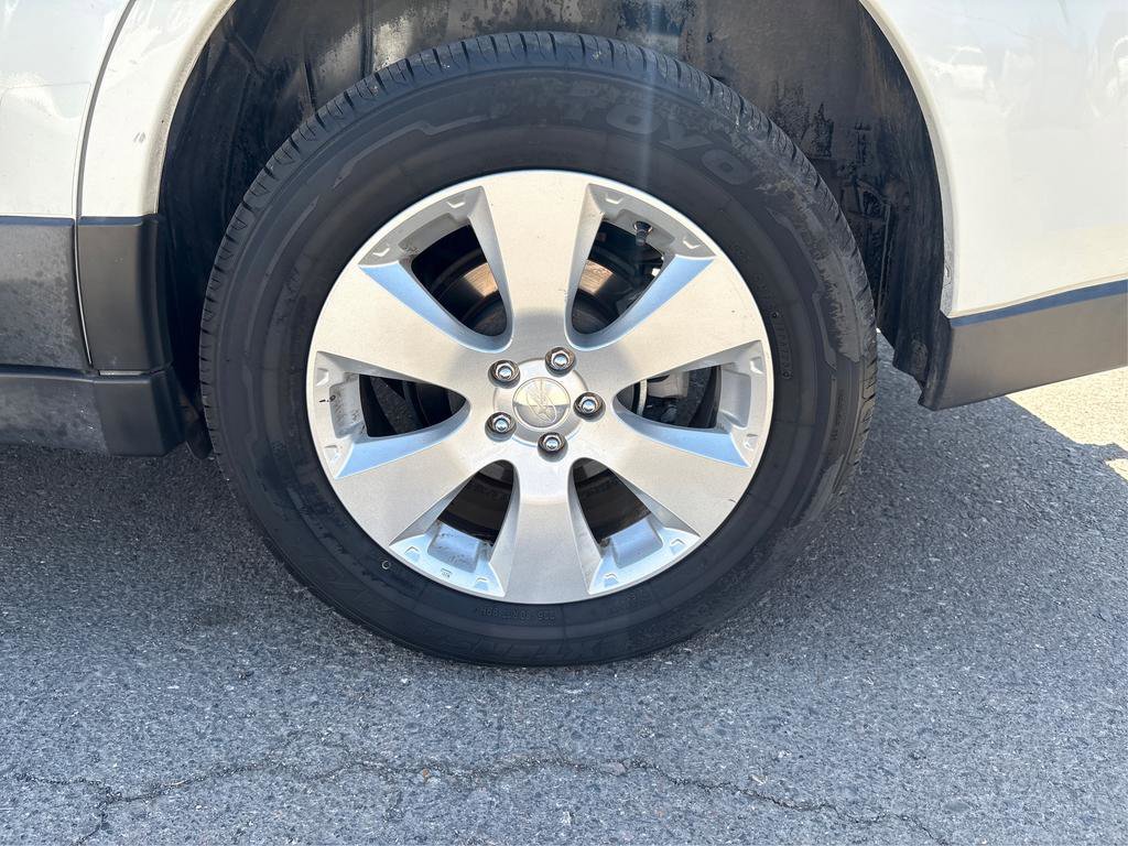 Used 2012 Subaru Outback 2.5i w/ Alloy Wheel Pkg AWD/4WD image 33