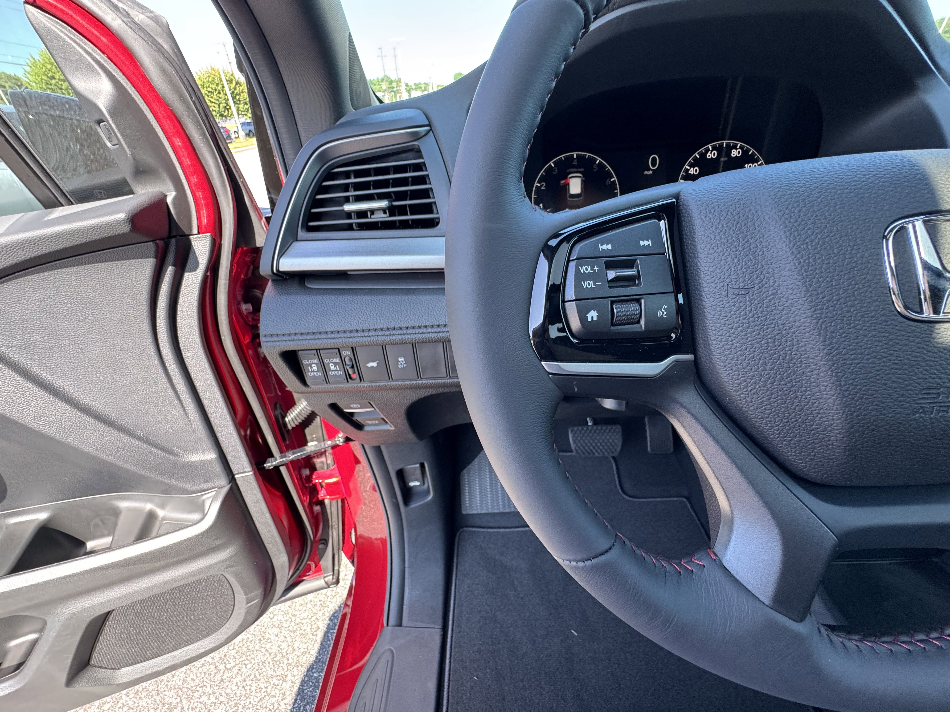 New 2026 Honda Odyssey Sport-L image 24