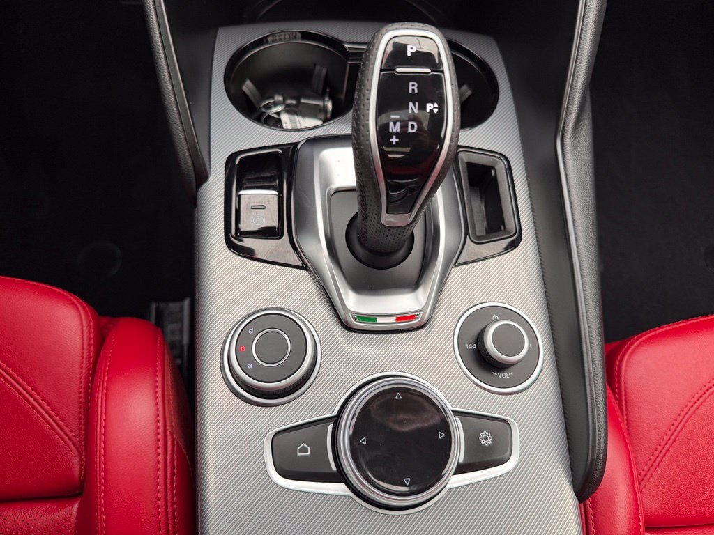 New 2026 Alfa Romeo Giulia AWD image 38