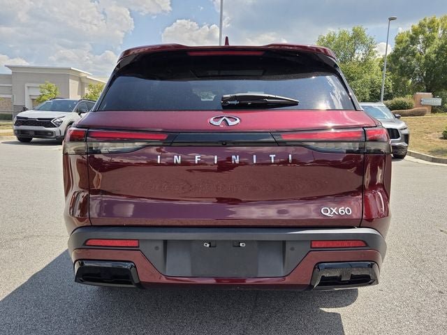 Used 2023 INFINITI QX60 Luxe FWD image 7