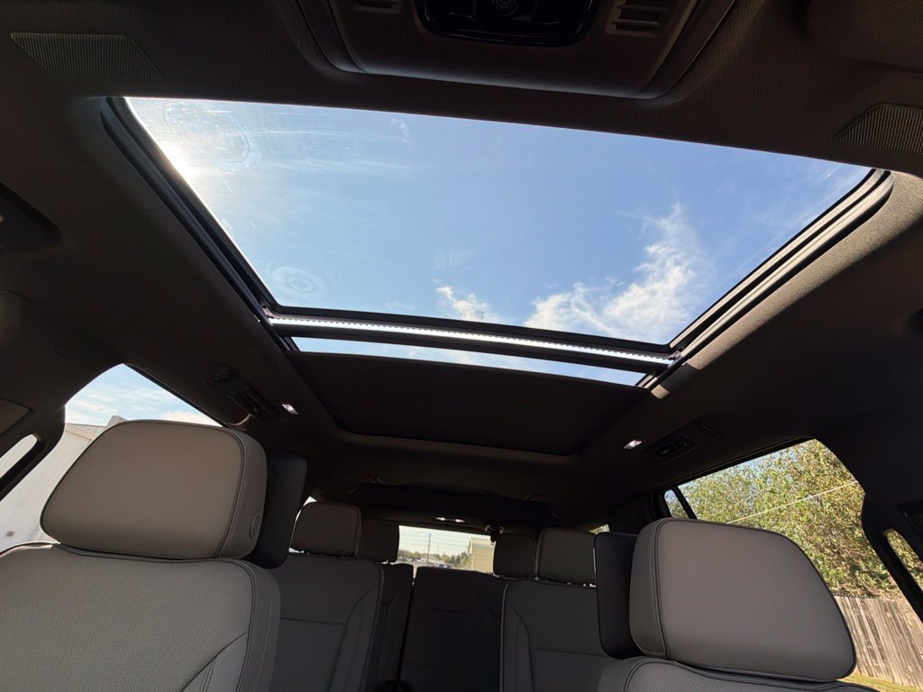 New 2027 GMC Yukon Elevation w/ Elevation Premium Package AWD/4WD image 48