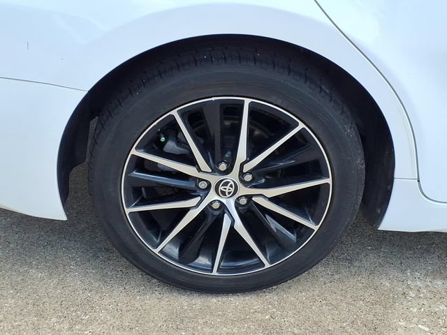 Used 2023 Toyota Camry SE FWD image 13