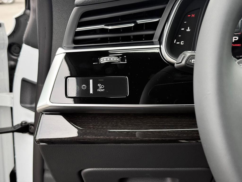 New 2026 Audi Q8 Premium Plus AWD/4WD image 21