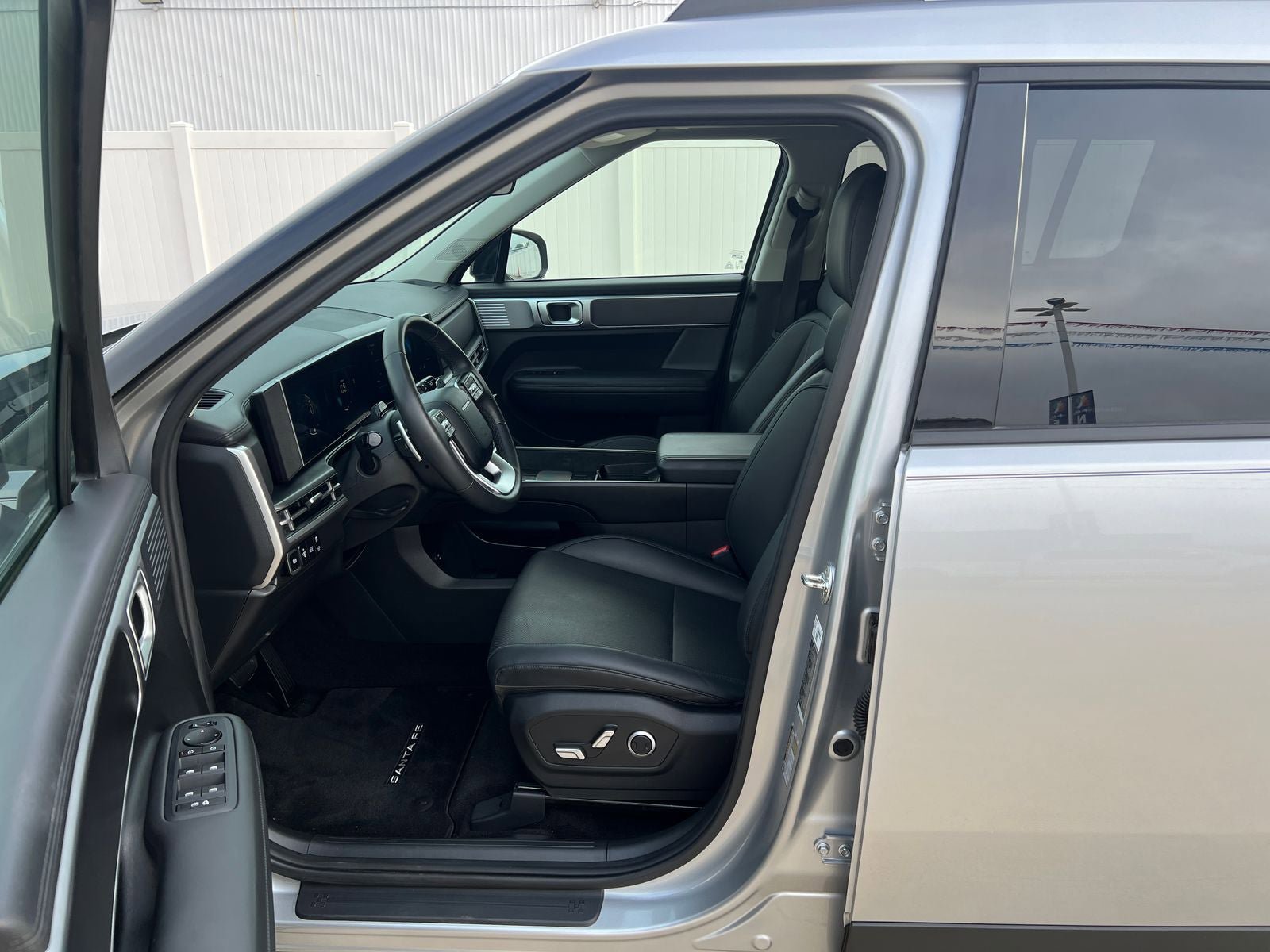 Used 2024 Hyundai Santa Fe XRT AWD/4WD image 17