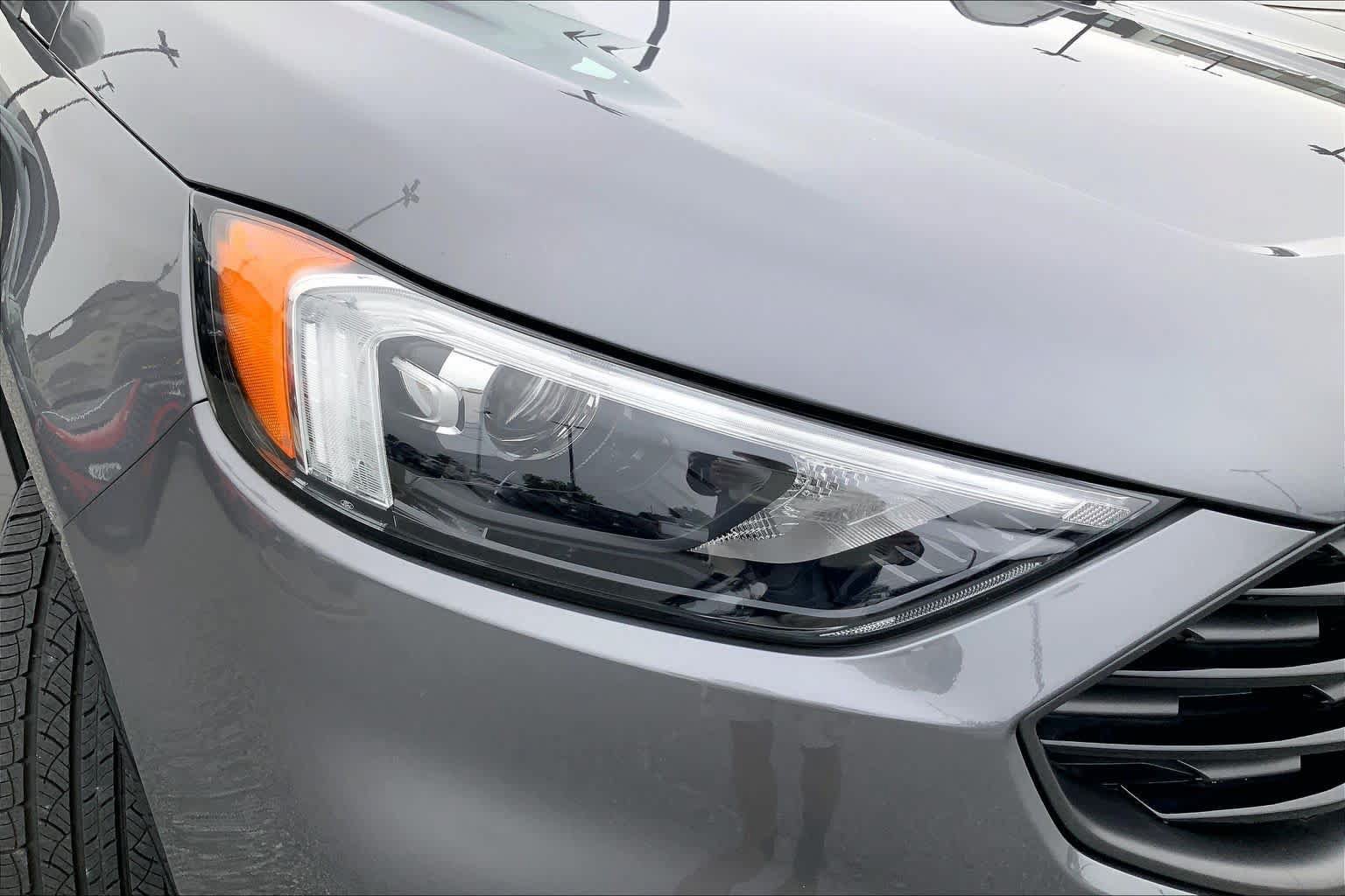 Used 2024 Ford Edge SEL w/ Sport Appearance Package AWD/4WD image 25