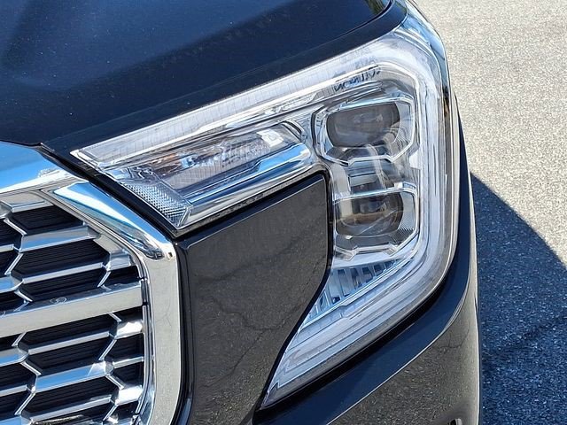 Certified 2024 GMC Terrain Denali w/ Black Diamond Edition image 11