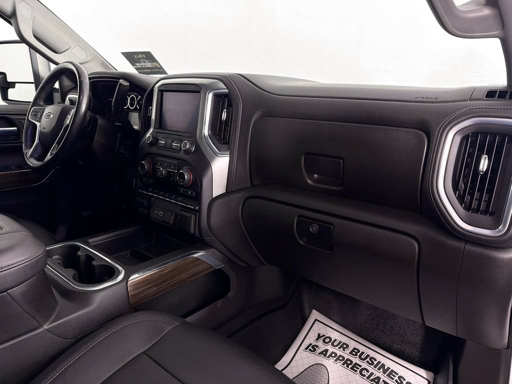 Used 2021 Chevrolet Silverado 1500 LT Trail Boss w/ Convenience Package II AWD/4WD image 29